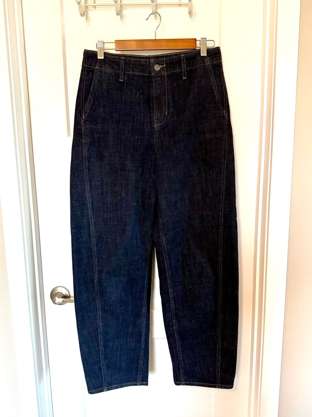 Old Navy Women’s Dark Indigo Barrel Leg Jeans